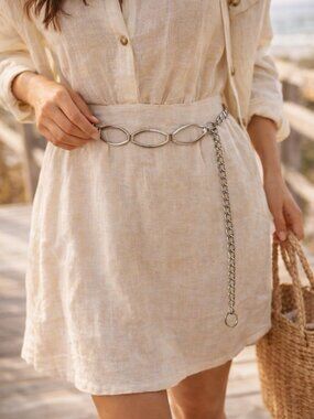 Silvertone Oval Chain Link Waist Belt – Adjustable GoGo Retro 70s Hippie Style